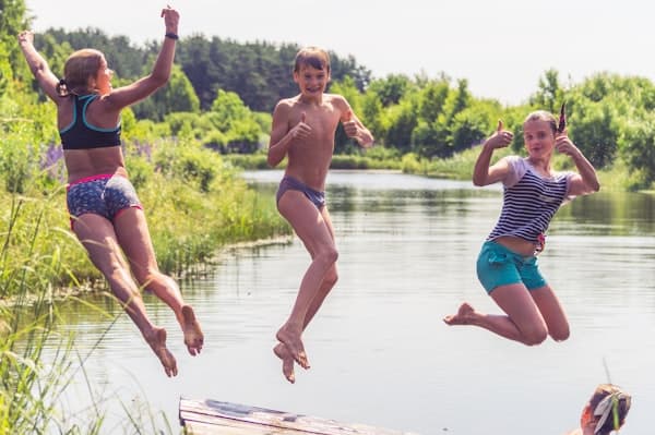 Plusieurs mois d'activités extrascolaires